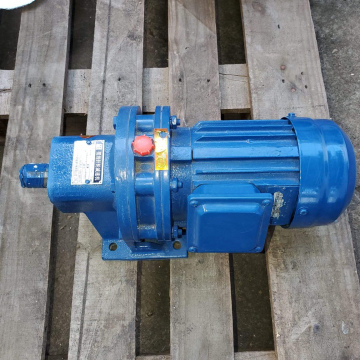 MAQ14	Industrial Motor Reductor 480v 60Hz 0.75KW Trifásico P006-H 