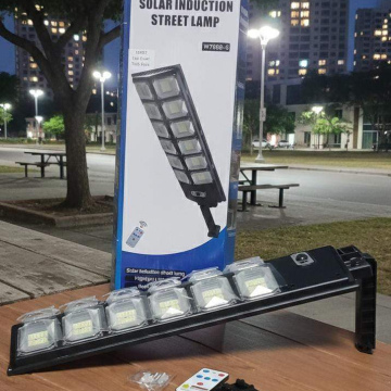 LU007	Luz Solar 252W 16.5*47cm 54Led 4500mA con Control (Forma Espada tipo Foco) W789B-6b