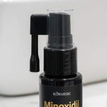 HO041	Hogar KORMESIC Agua Esencial Revitalizante con 5% Minoxidil y Biotina 30ml