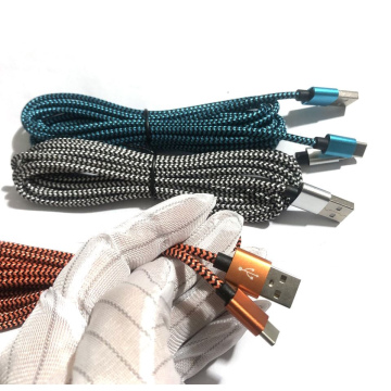 E060	Electrónico Cable V8 EXTREMO 3M (2A)