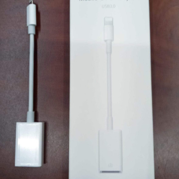ELE51	Electrónico Adaptador Celular OTG iPhone (USB a Lightning)
