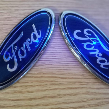 VEH11	Vehicular Emblema Ford Trasera 11.5*4.5cm