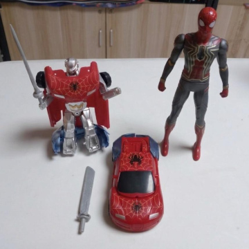 JU012	Juguete SET DE JUGUETE DE TRANSFORMERS (FIGURA+COCHE)